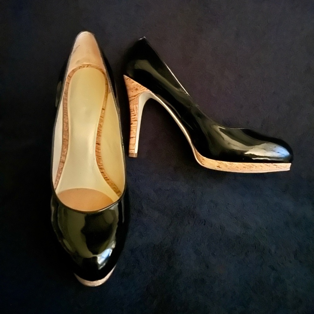 SEXY BLACK HIGH HEELS